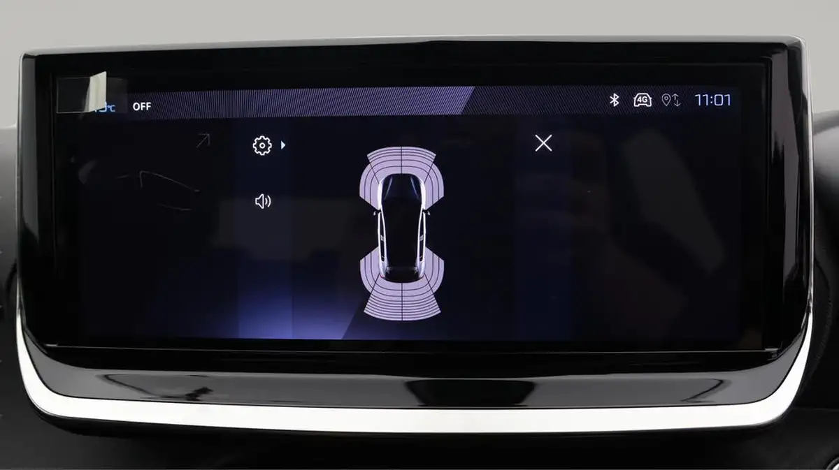 2024-peugeot-208-12-puretech-allure-big-43