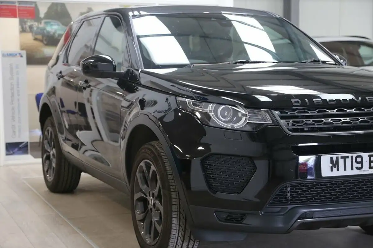 2019-land-rover-discovery-sport-20td4-landmark-big-2