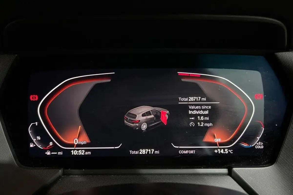 2021-bmw-1-series-big-13