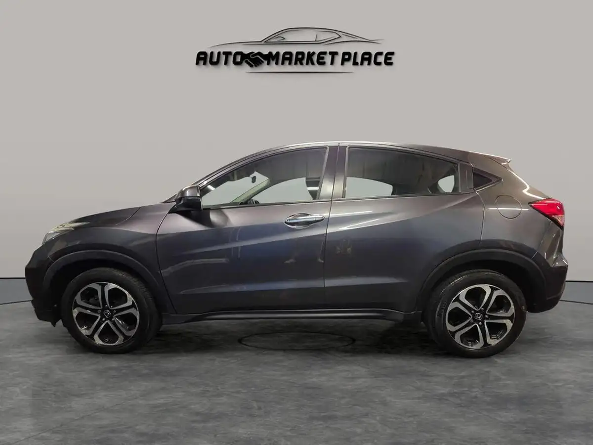 2016-honda-hr-v-15-i-vtec-se-navi-big-3