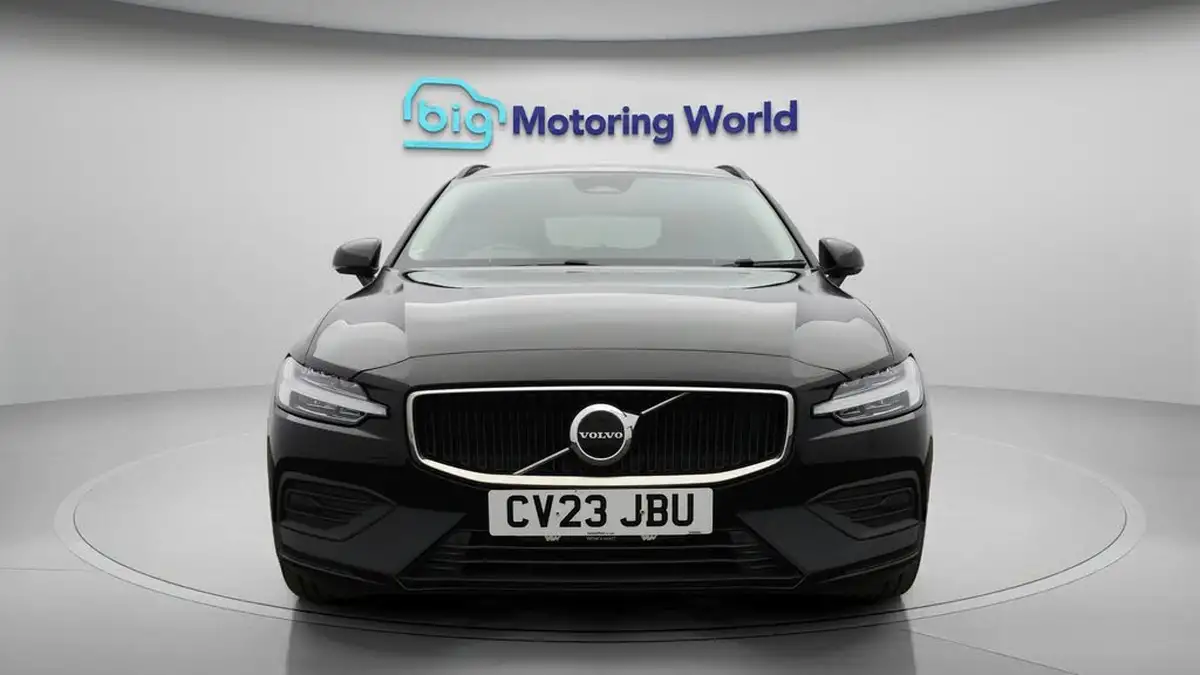 2023-volvo-v60-20-b3-core-big-2