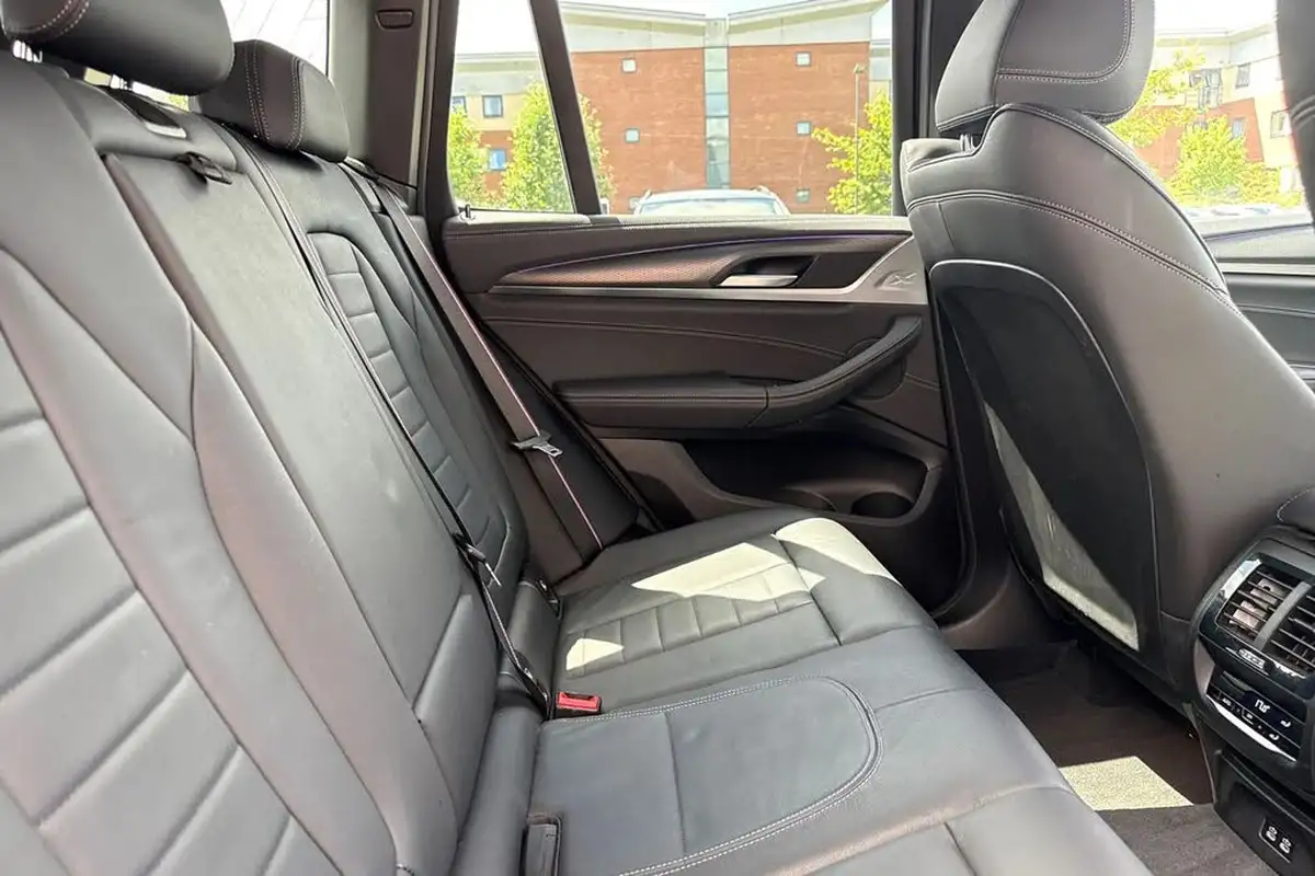 2022-bmw-x3-30-m40i-big-34