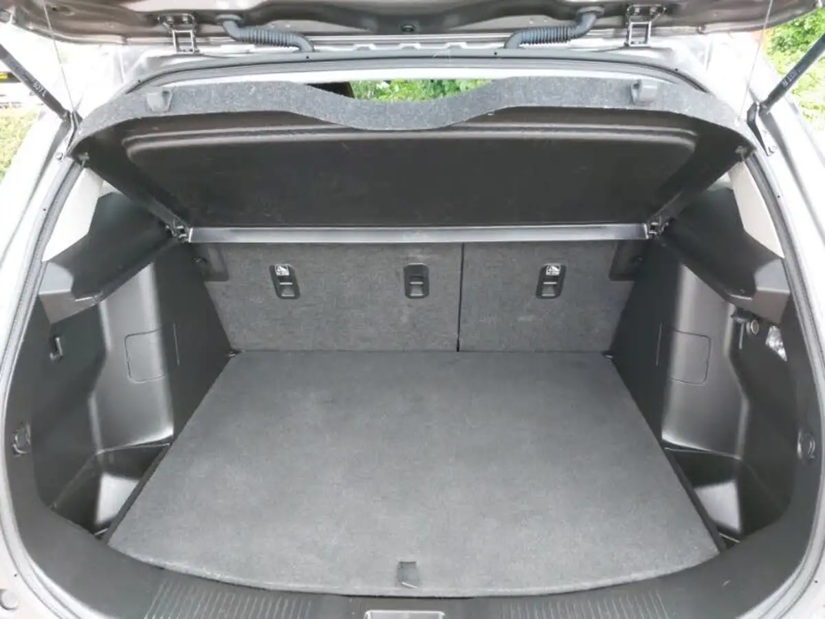 2023-suzuki-s-cross-14-boosterjet-motion-big-7