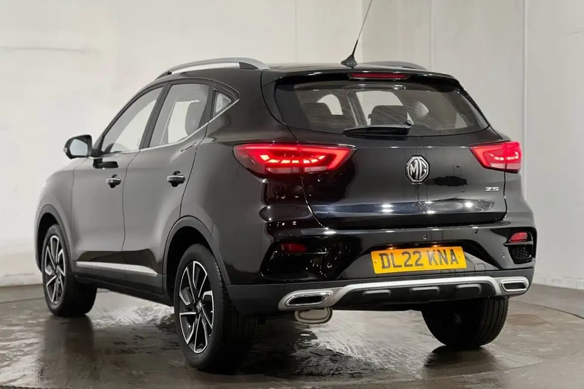 2022-mg-zs-suv-10t-gdi-exclusive-auto-big-17