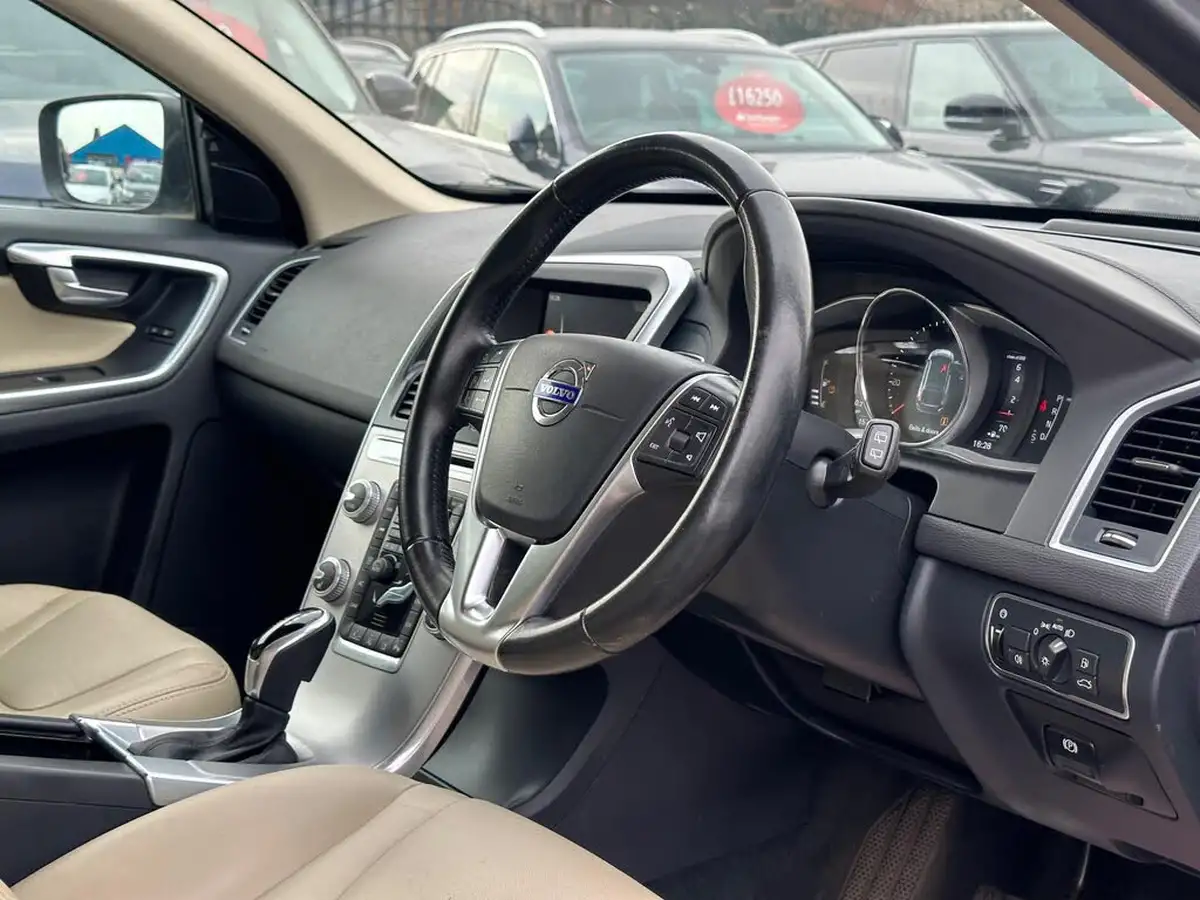 2017-volvo-xc60-20-t5-se-lux-big-10