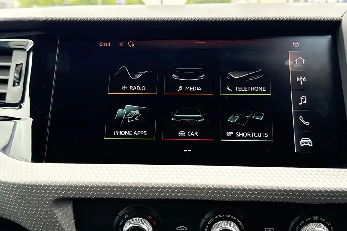 2020-audi-a1-10-30-tfsi-s-line-116ps-tronic-big-16