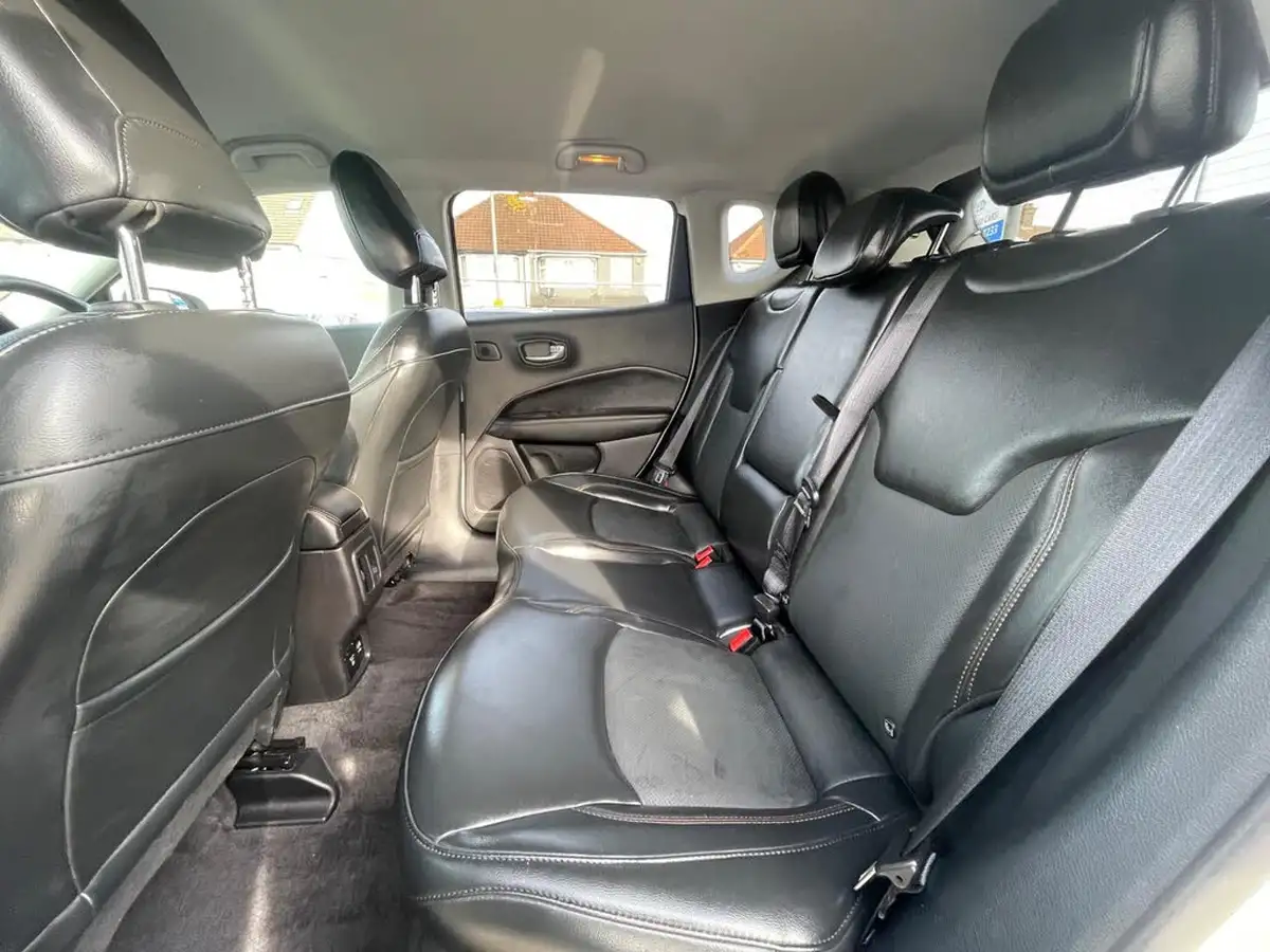 2019-jeep-compass-20multijet-ii-limited-168bhp-auto-big-37