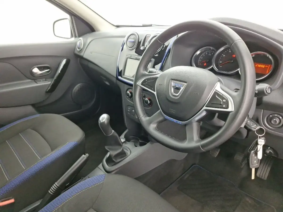 2020-dacia-sandero-stepway-09-tce-se-twenty-big-0
