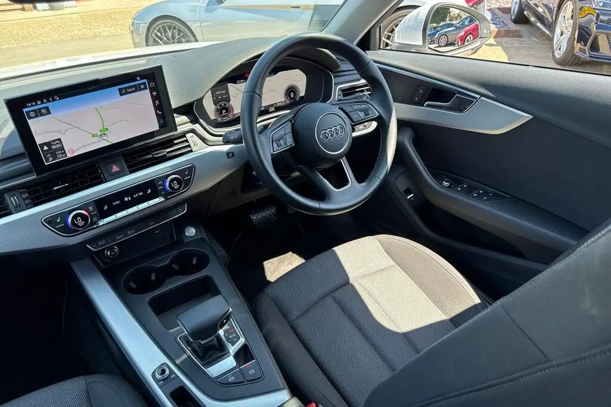 2022-audi-a4-avant-20-35-tdi-technik-big-35