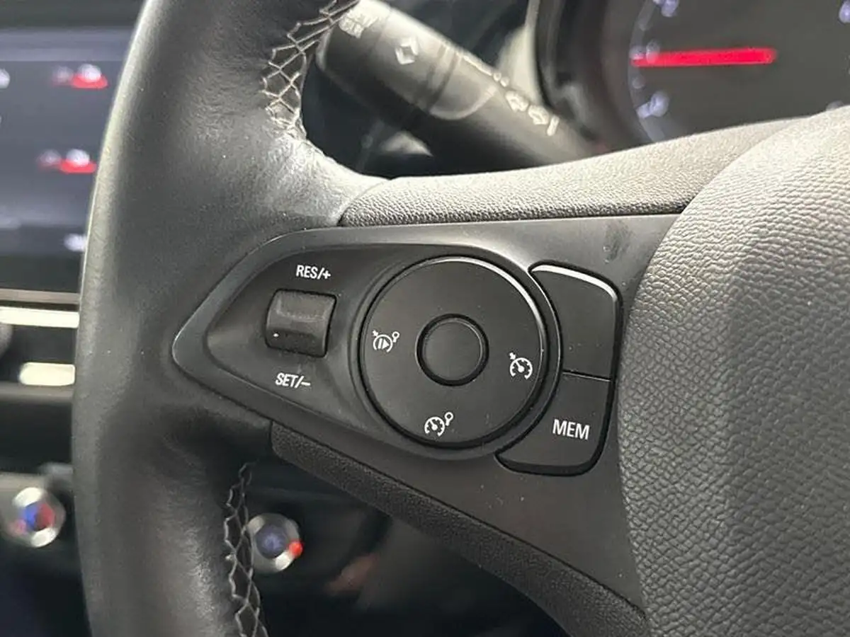 2021-vauxhall-corsa-12i-se-edition-big-30