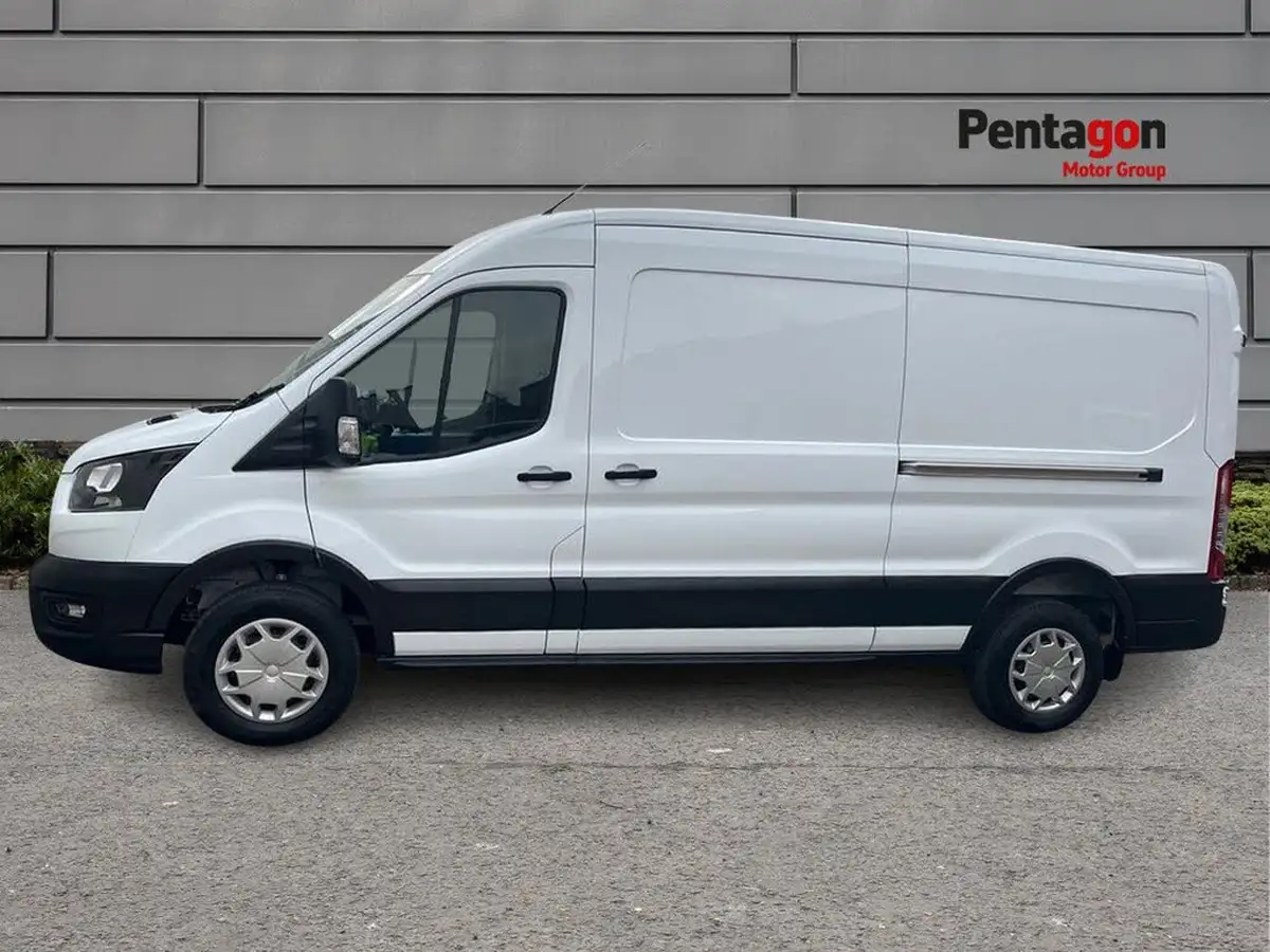 2023-ford-transit-e-390-l3h2-trend-184ps-panel-van-big-13