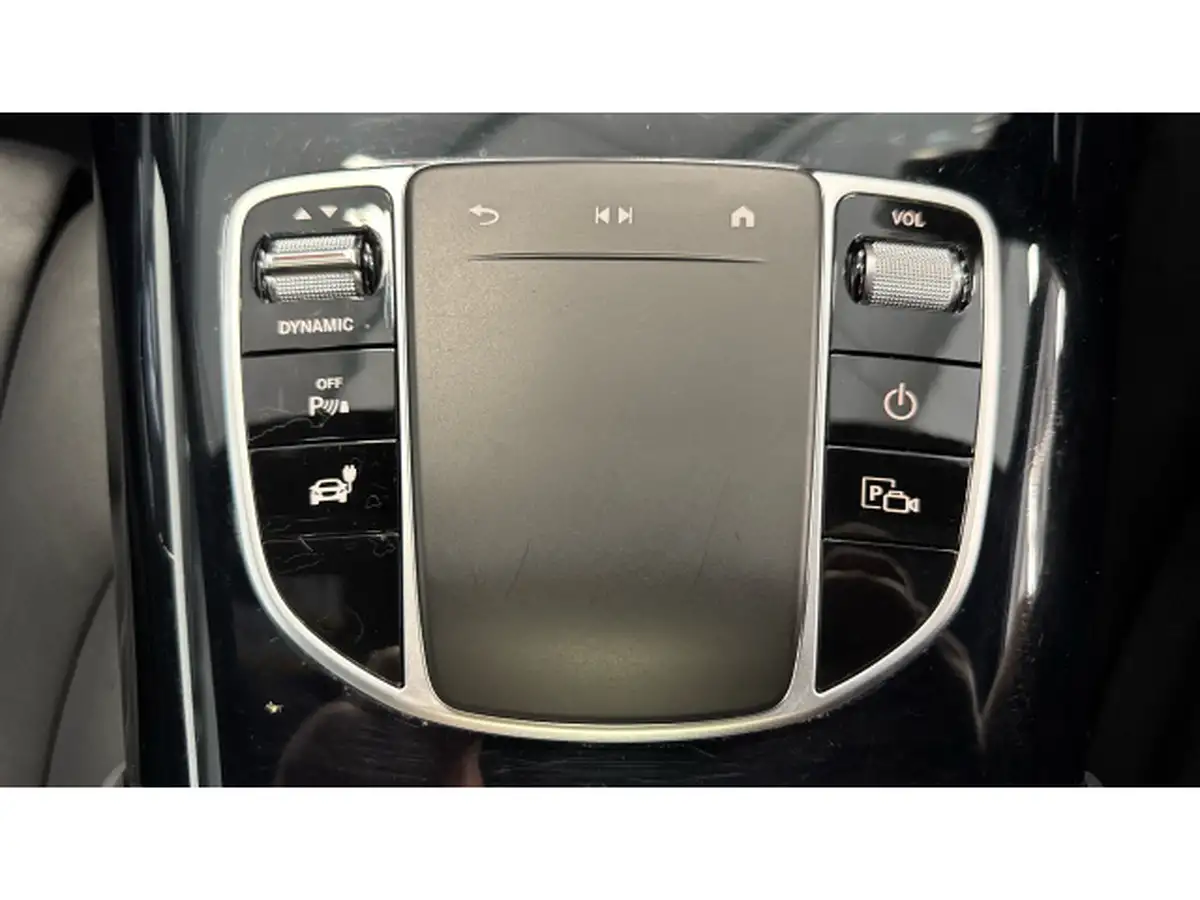 2022-mercedes-benz-eqc-e-eqc-400-amg-line-premium-plus-big-35