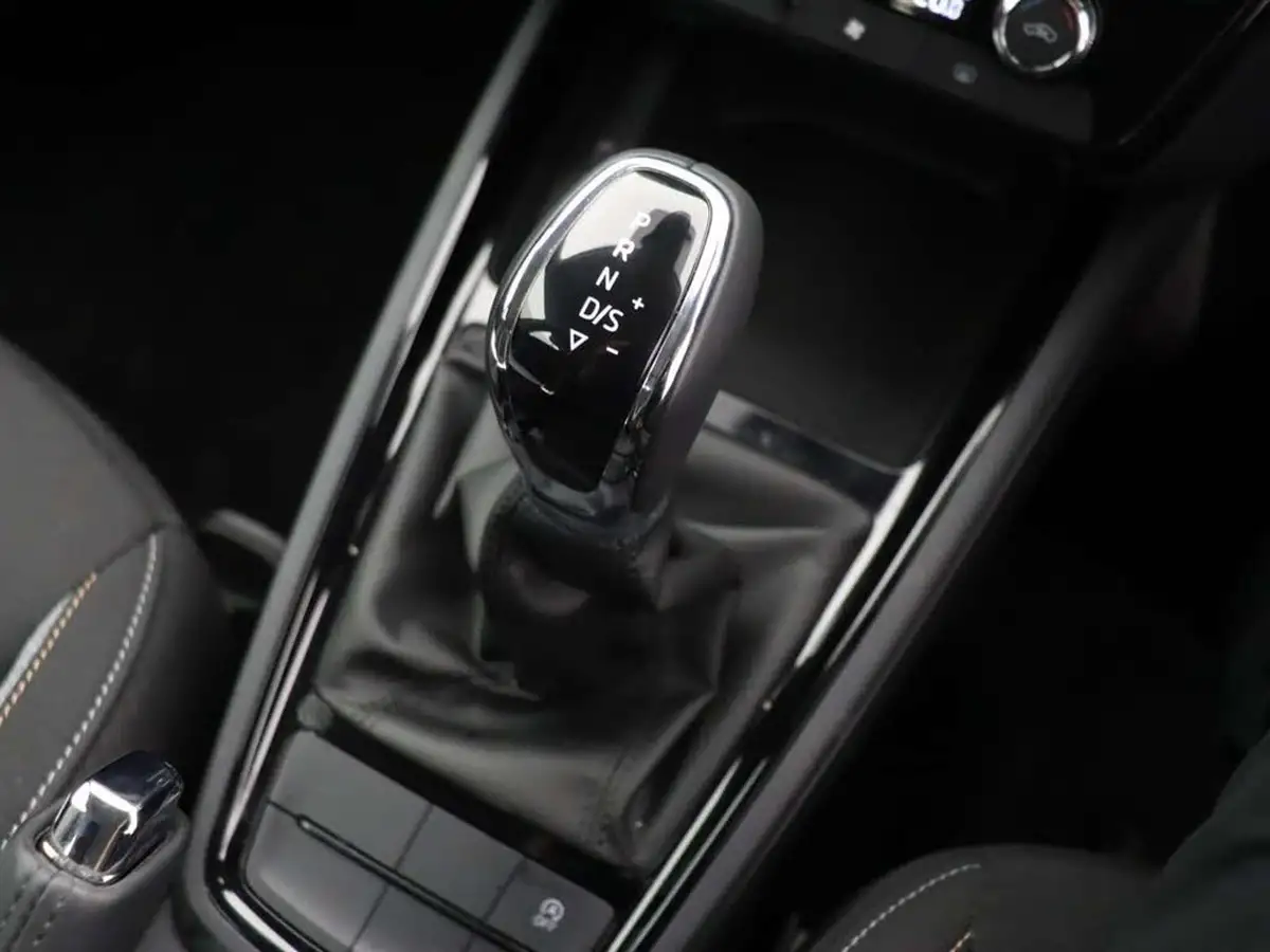 2024-skoda-kamiq-10-tsi-se-116ps-dsg-big-31