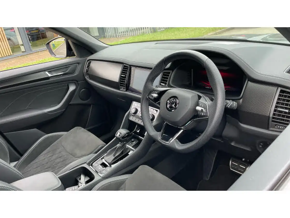 2023-skoda-kodiaq-20-tsi-sportline-big-10
