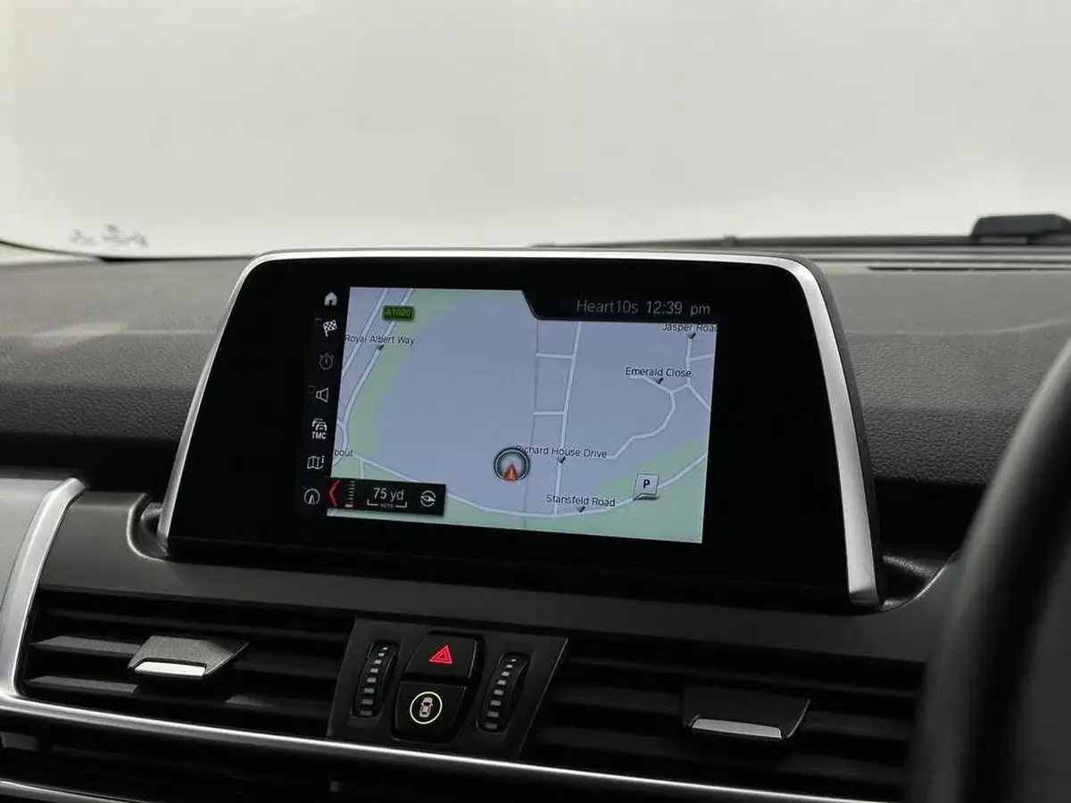 2019-bmw-2-series-15-218i-luxury-ss-active-dct-big-22