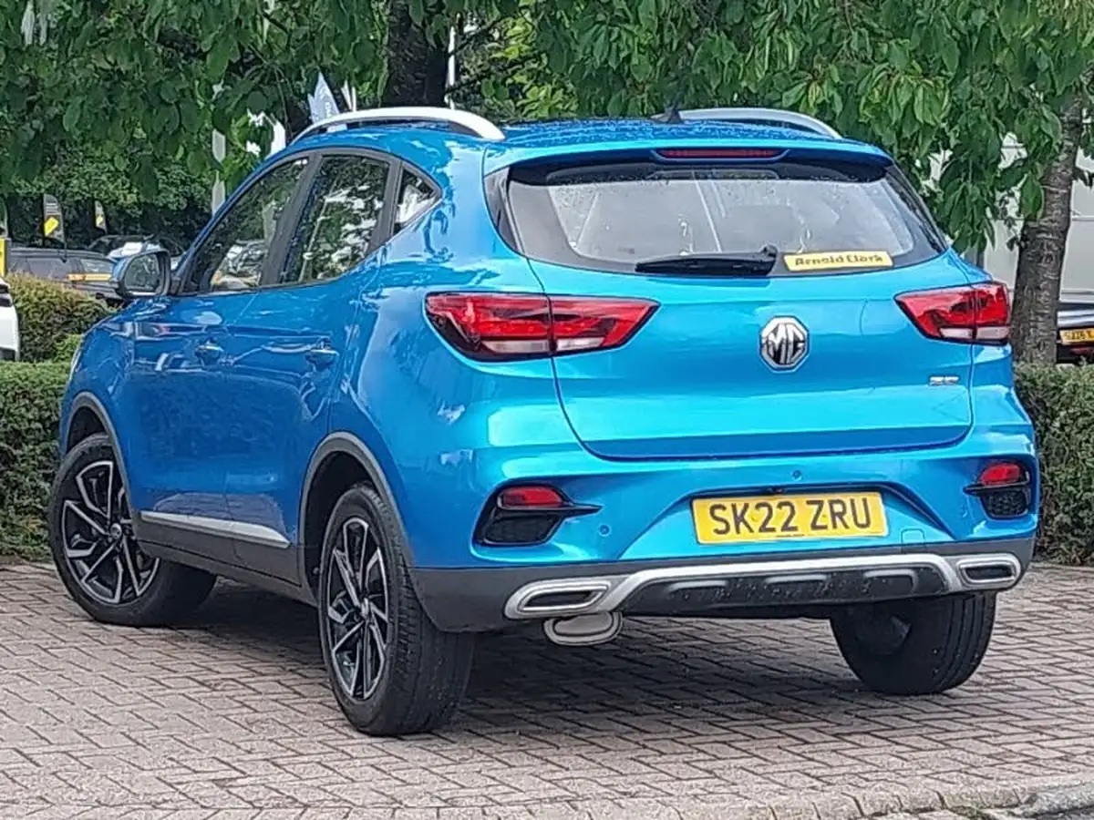 2022-mg-zs-suv-10t-gdi-exclusive-big-1