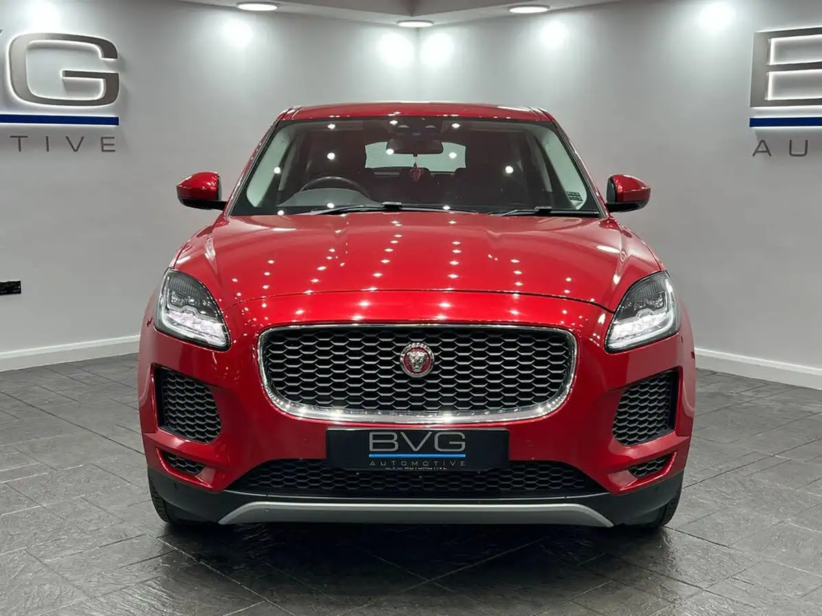 2018-jaguar-e-pace-20-i4d-150ps-ss-big-4