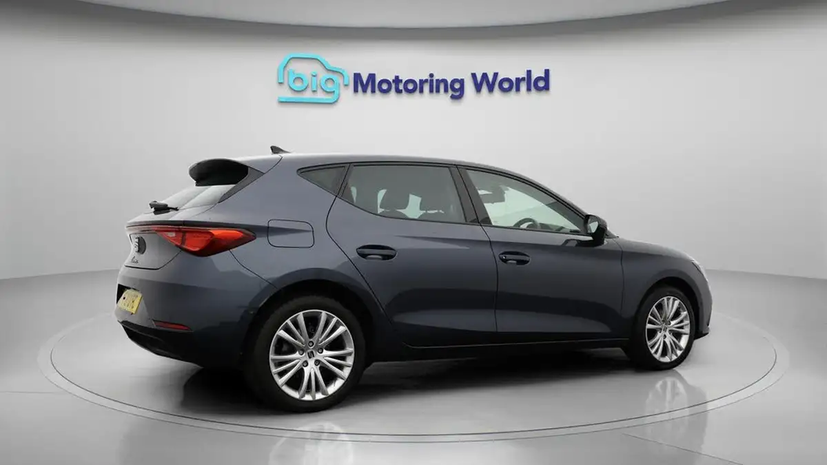 2021-seat-leon-15-tsi-evo-se-dynamic-hatchback-big-7