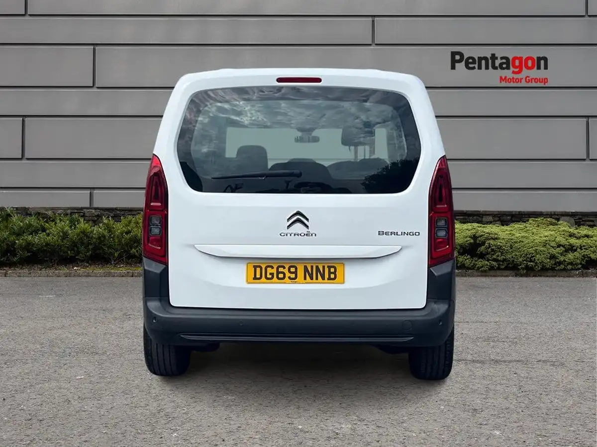 2020-citroen-berlingo-15bluehdi-flair-m-size-130ps-eat8-big-15