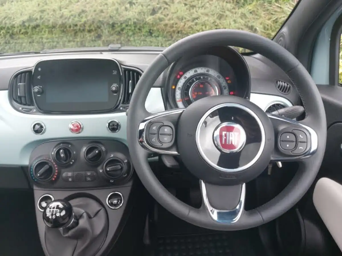 2023-fiat-500-10-dolcevita-big-6