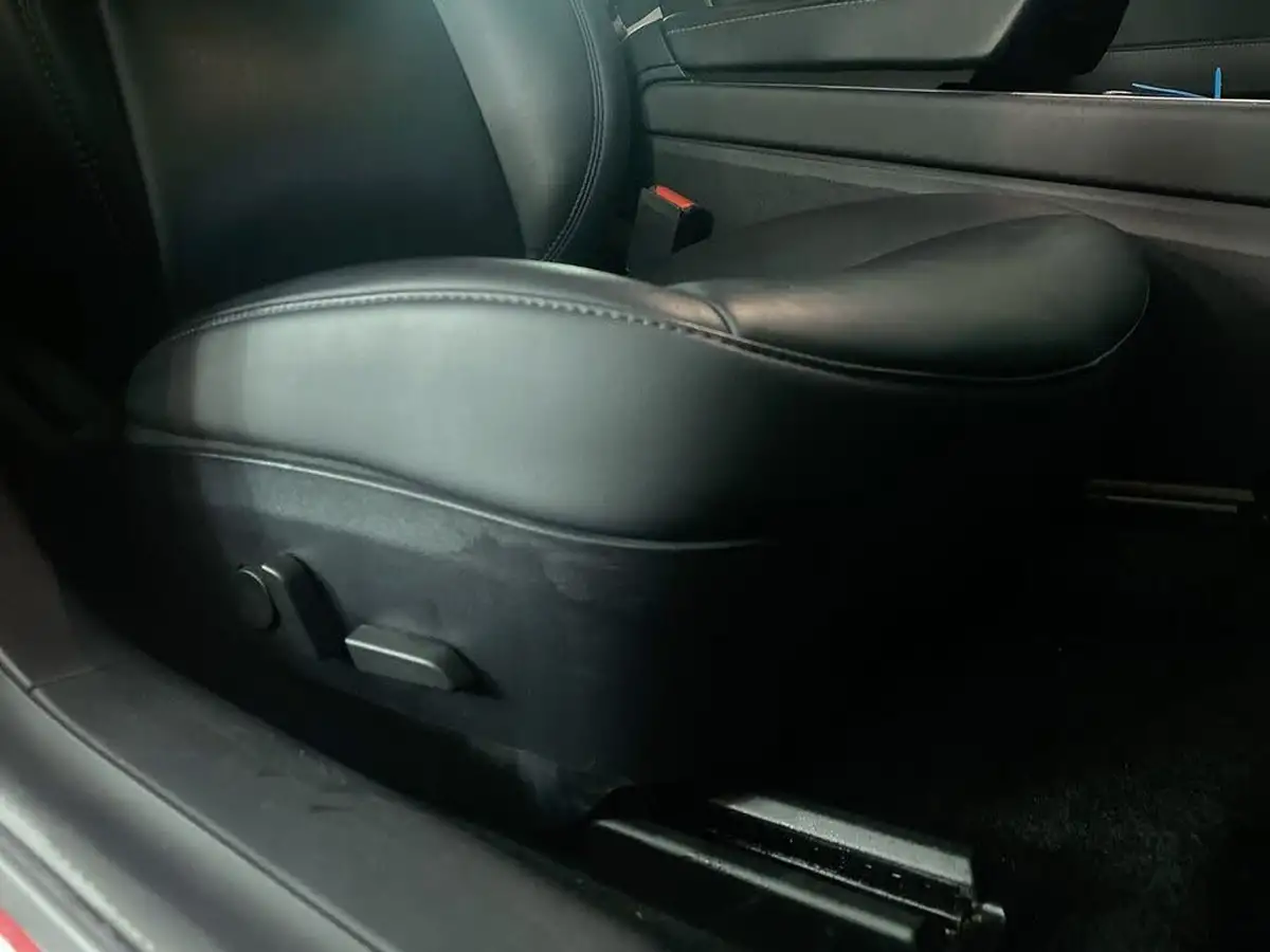 2020-tesla-model-3-e-standard-plus-big-33