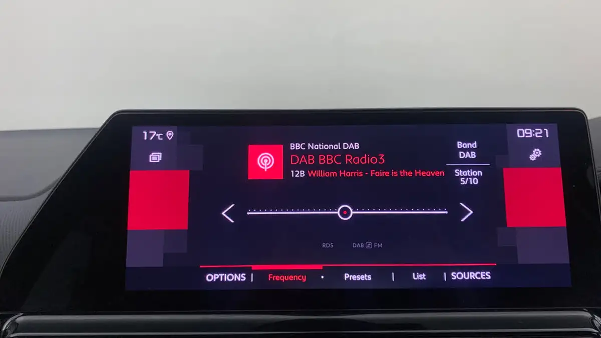 2023-citroen-c5-aircross-12-puretech-shine-136ps-hybrid-e-dsc6-big-10