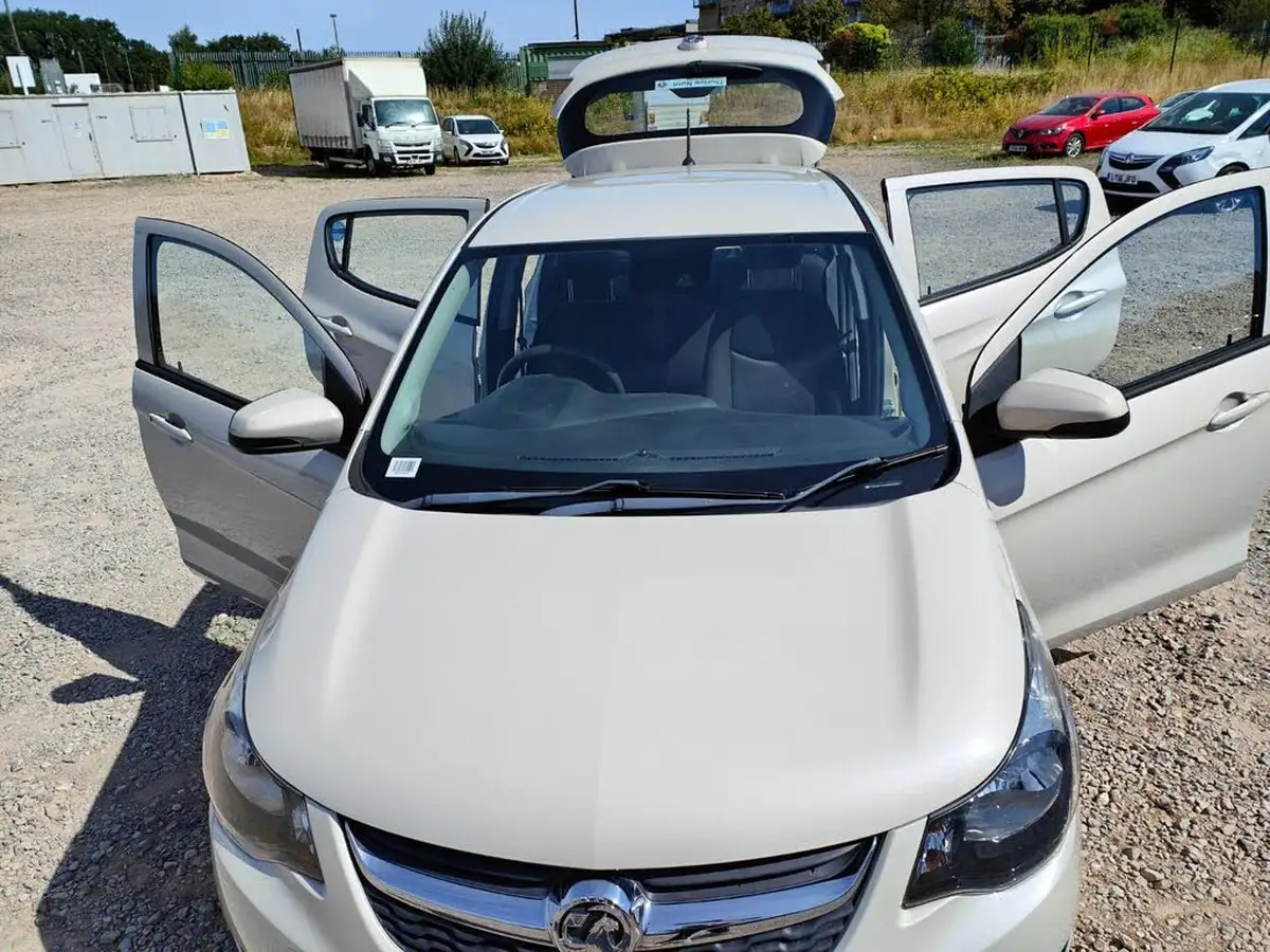 2016-vauxhall-viva-10i-se-big-6