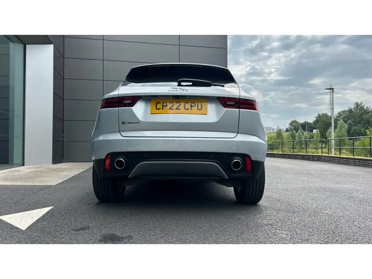 2021-jaguar-e-pace-20-p200-s-big-28