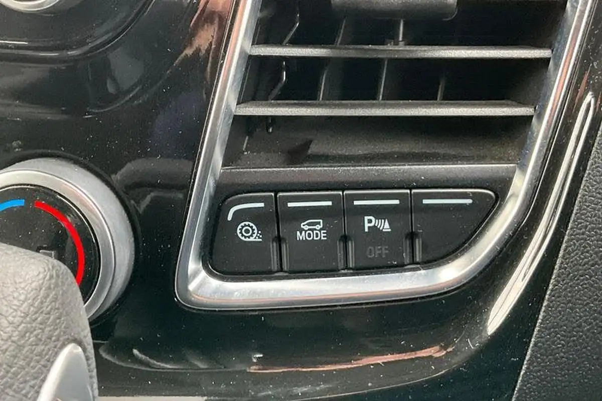 2021-ford-tourneo-custom-20tdci-320-l1-zetec-130pseu6dt-auto-big-18