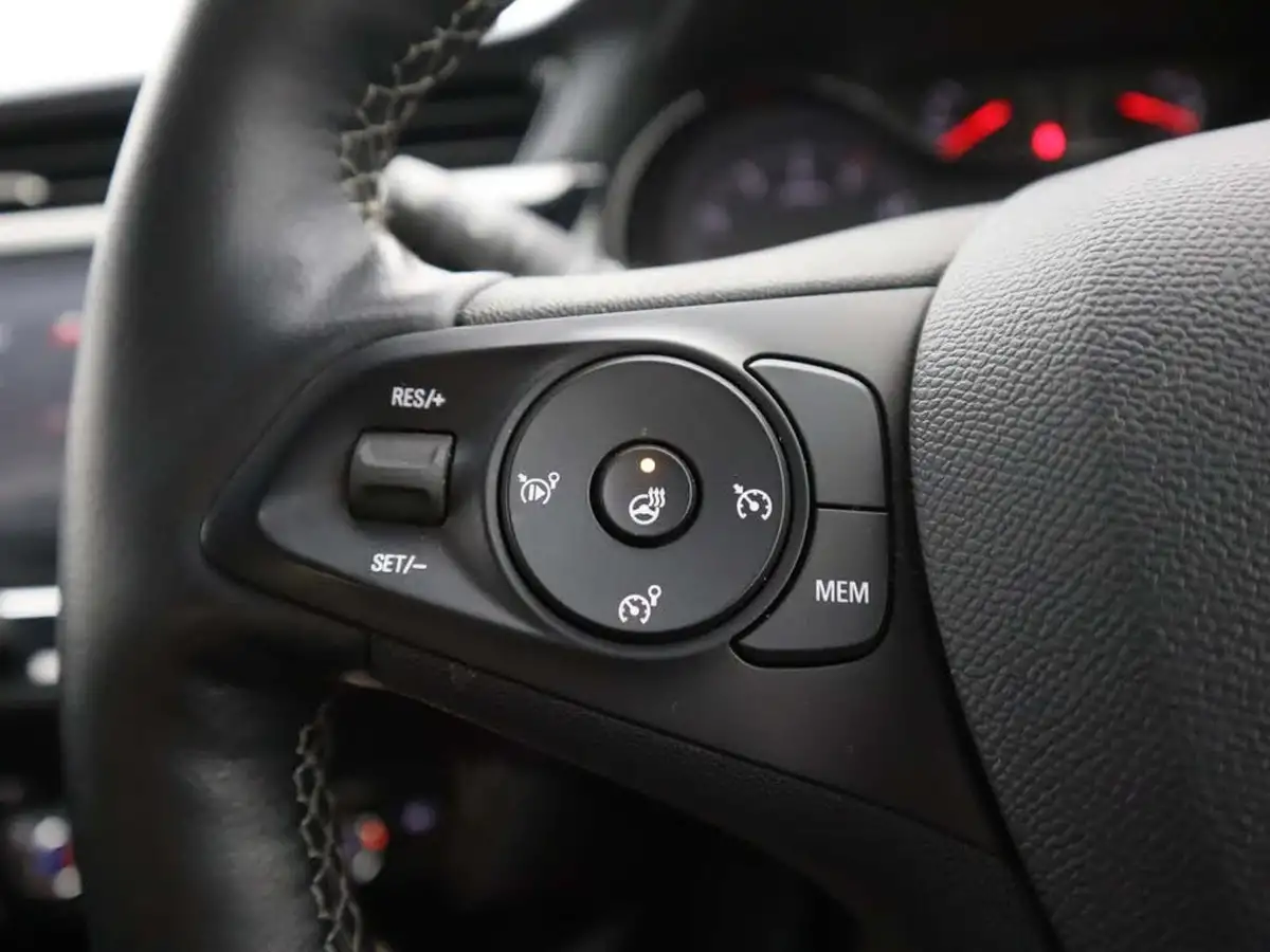 2021-vauxhall-corsa-12i-se-premium-big-30