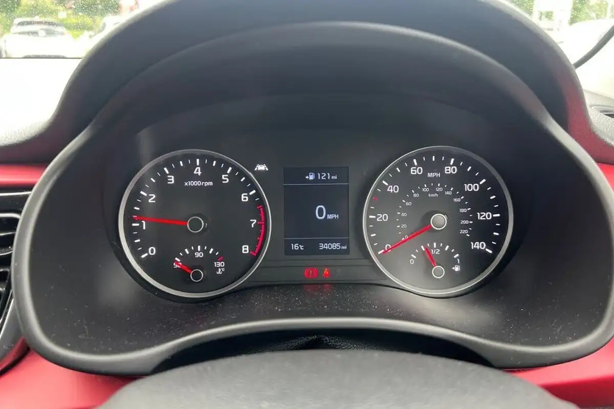 2018-kia-rio-10-t-gdi-first-edition-big-14