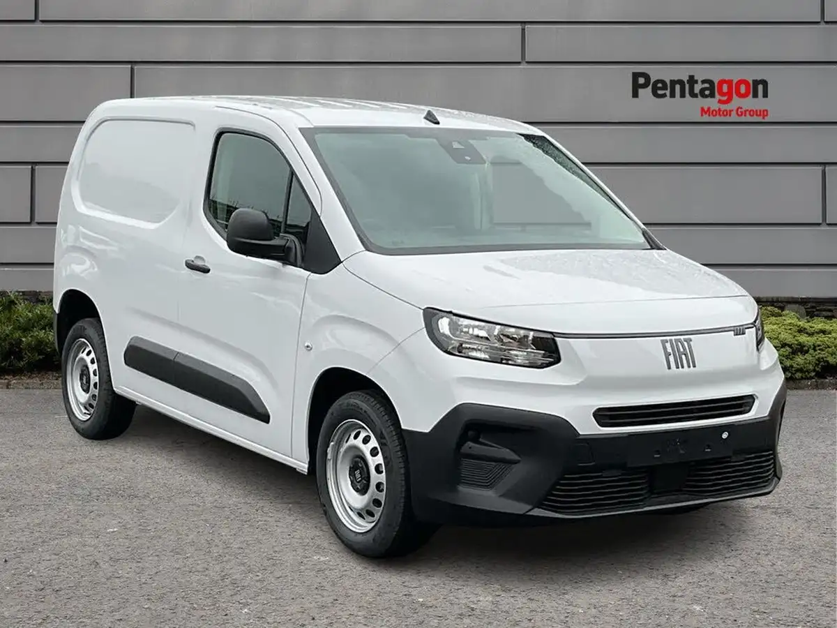 2025-fiat-doblo-big-0
