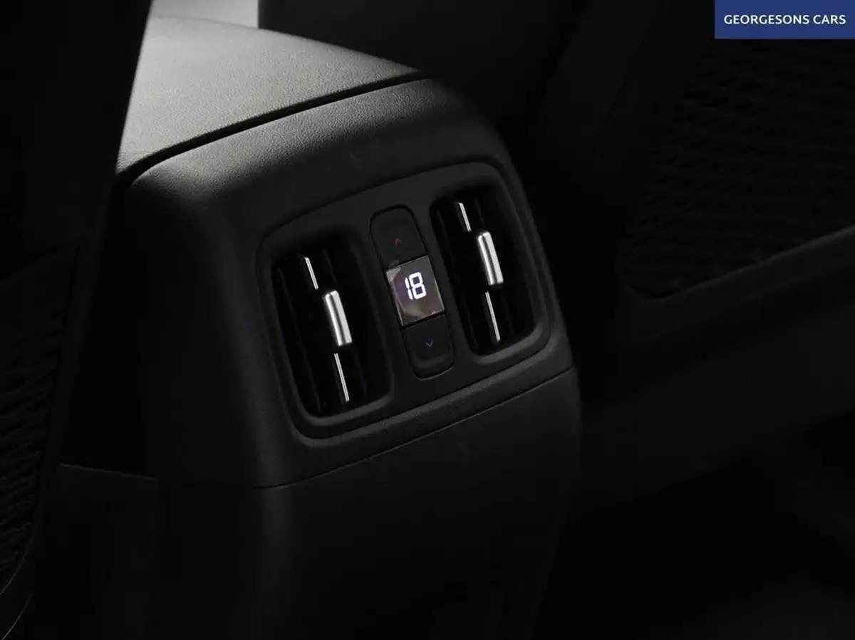 2023-hyundai-tucson-16-t-gdi-ultimate-150ps-big-20