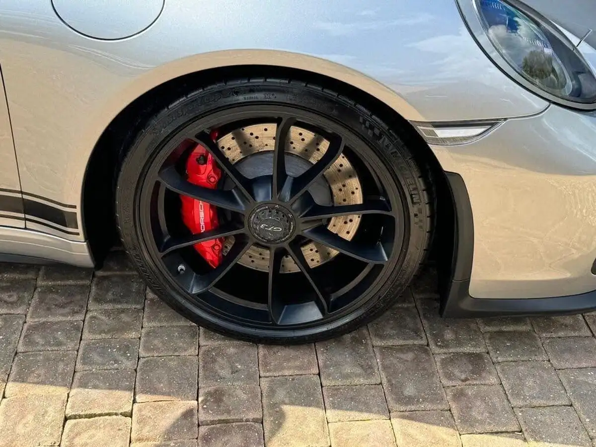 2017-porsche-911-40-gt3-pdk-big-22