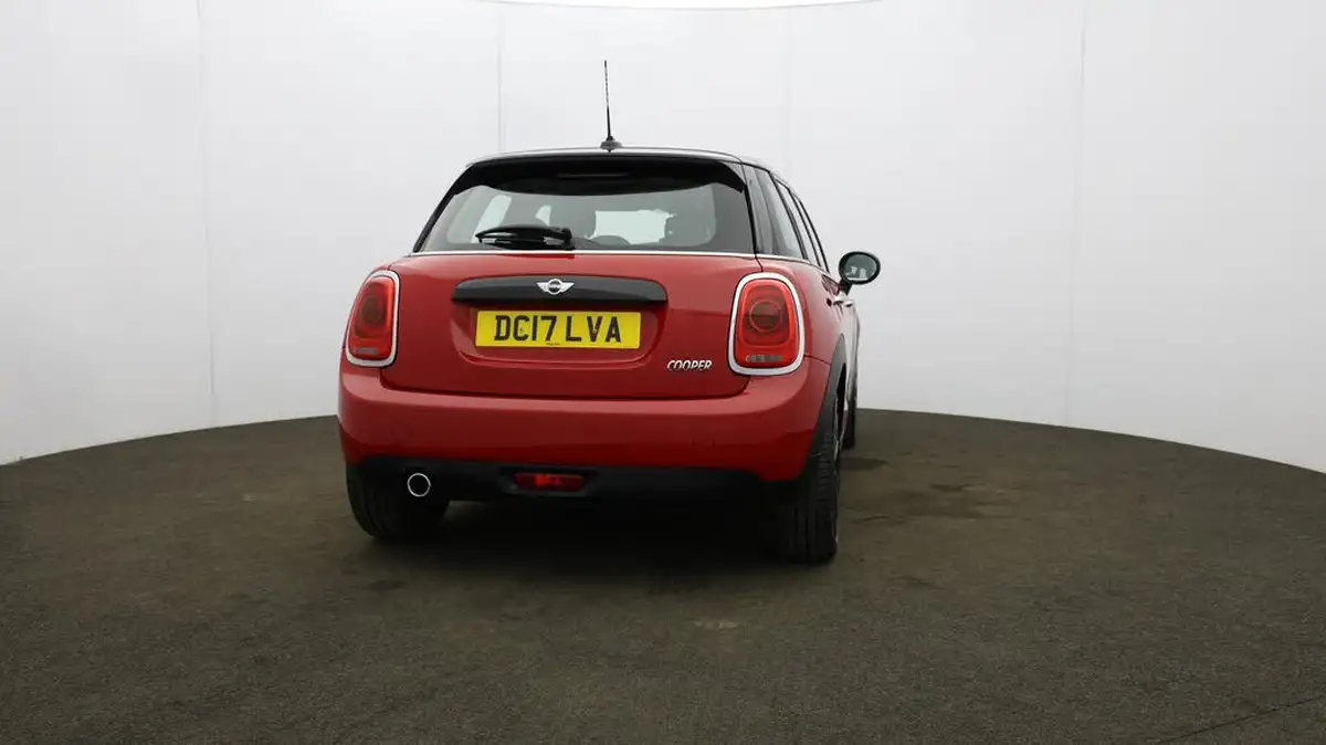 2017-mini-cooper-15-cooper-ss-hatchback-5d-big-54
