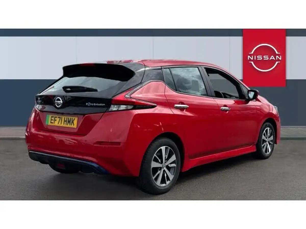 2022-nissan-leaf-e-acenta-big-1