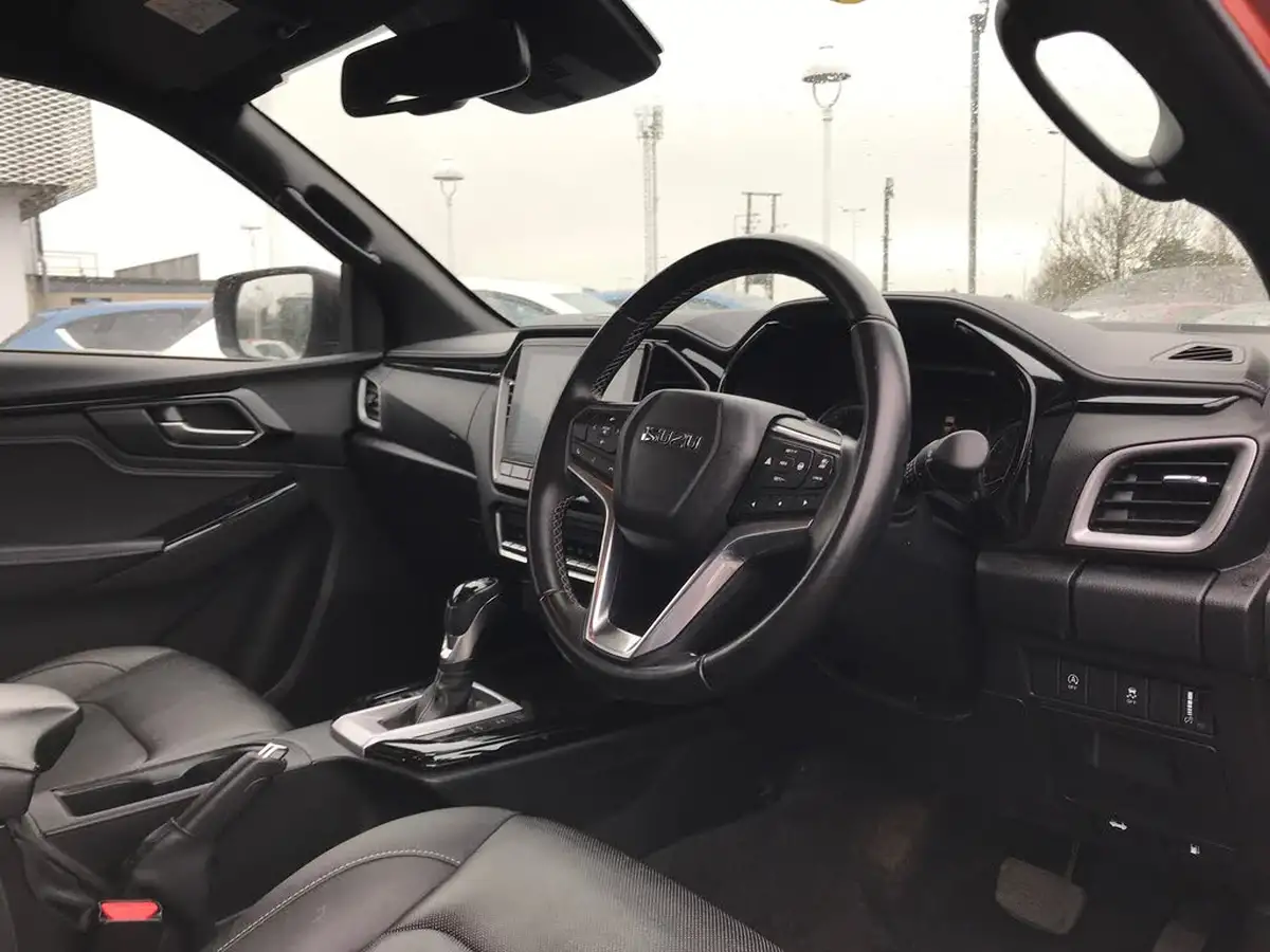 2023-isuzu-d-max-19td-arctic-trucks-at35-auto-big-3
