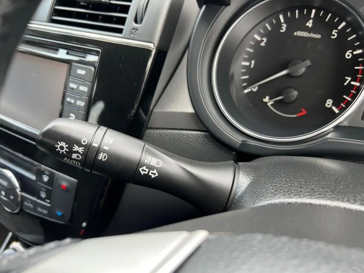 2017-nissan-pulsar-12-dig-t-n-connecta-ss-xtronic-big-23