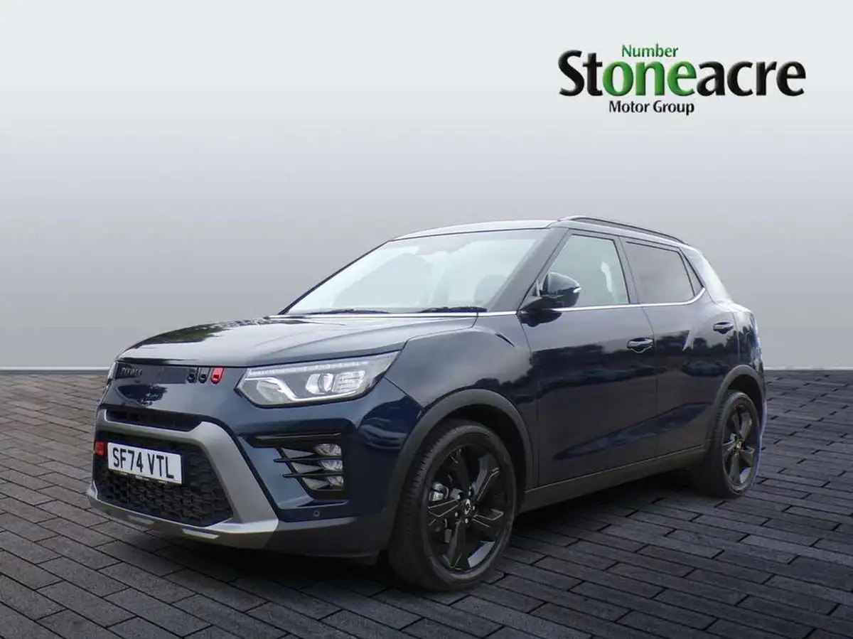 2024-kgm-ssangyong-tivoli-15-k40-auto-big-2