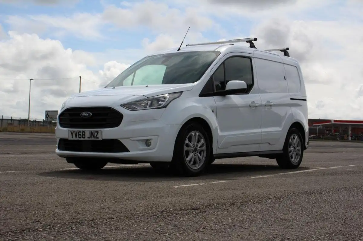 2019-ford-transit-connect-15-ecoblue-l1-200-limited-big-14