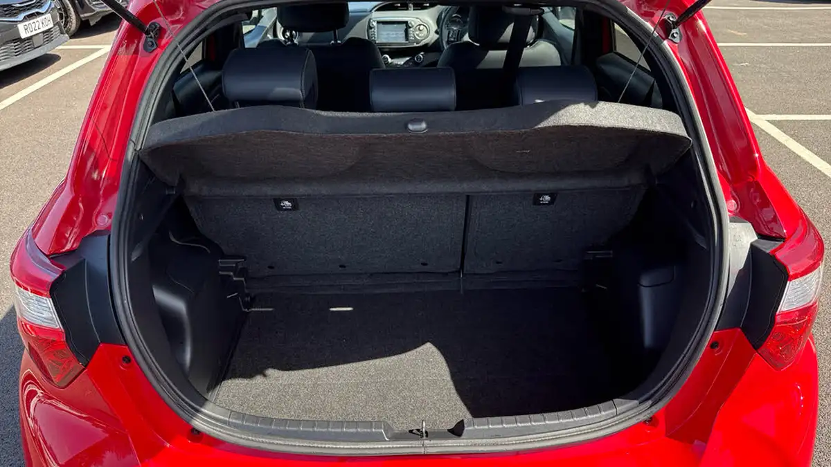 2018-toyota-yaris-15-vvt-i-excel-hybrid-big-14