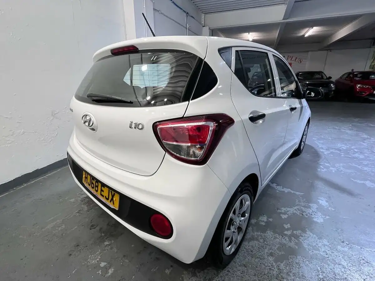 2018-hyundai-i10-10-s-big-9