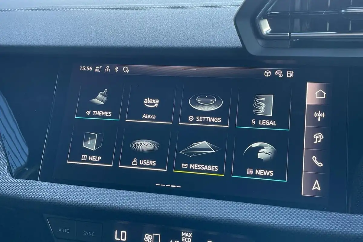 2025-audi-a3-15-40-tfsi-e-black-edition-big-36