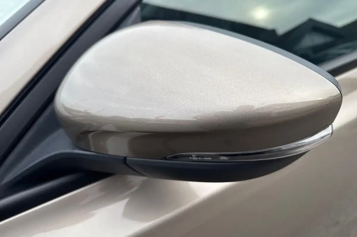 2019-ford-focus-15-active-x-hatchback-auto-big-34