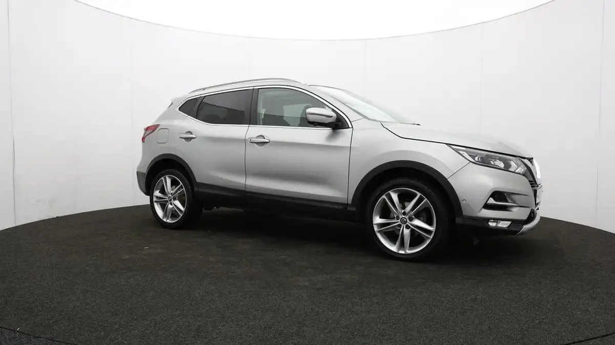 2019-nissan-qashqai-13-dig-t-n-motion-140ps-big-40