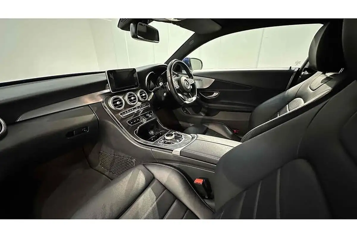 2017-mercedes-benz-c-class-20-c200-amg-line-ss-coupe-2d-9g-tronic-plus-big-20