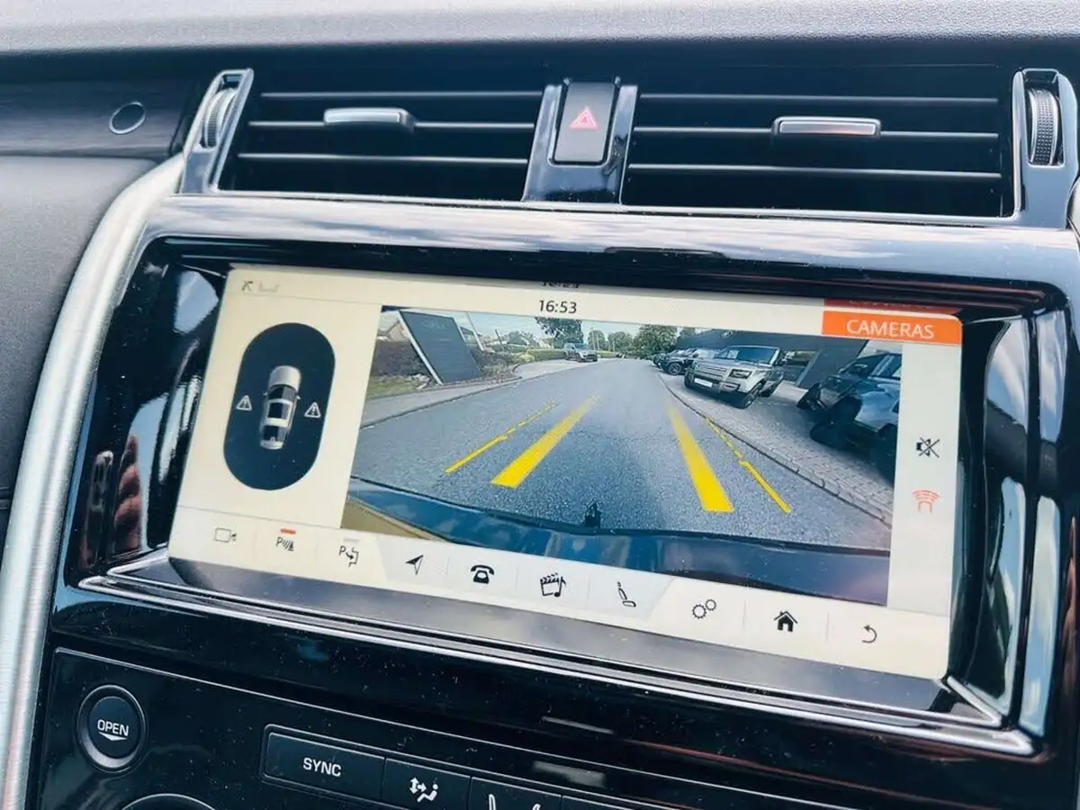 2019-land-rover-discovery-30-sd6-commercial-hse-big-40