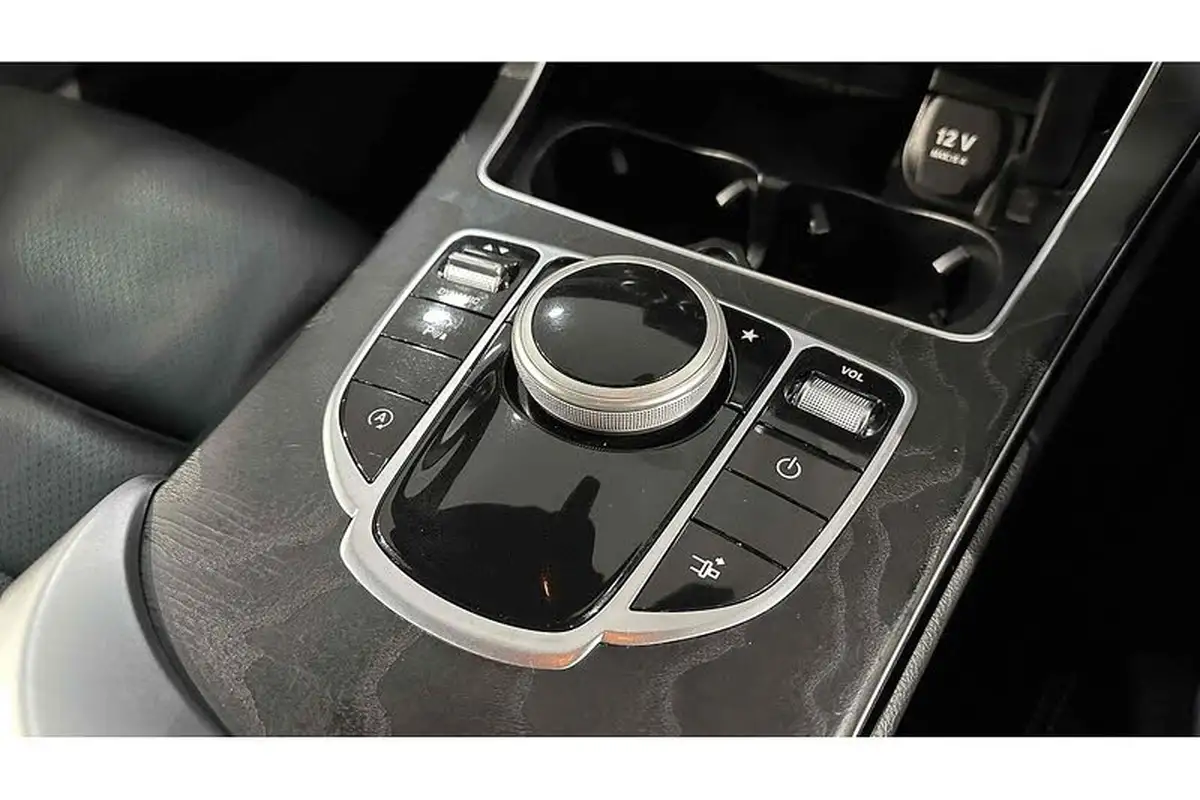 2017-mercedes-benz-c-class-20-c200-amg-line-ss-coupe-2d-9g-tronic-plus-big-44
