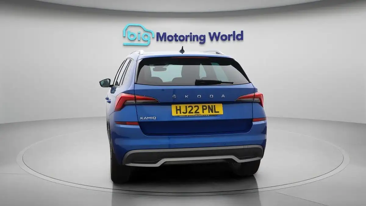 2022-skoda-kamiq-10-tsi-se-l-big-6