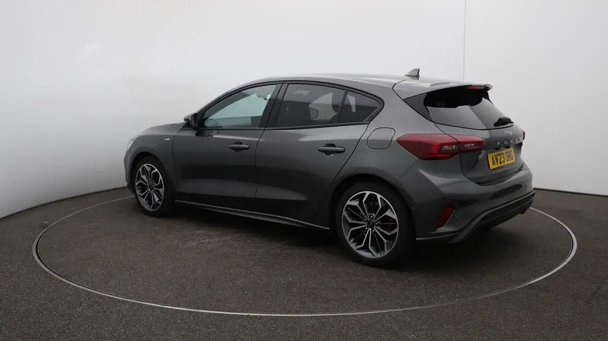 2023-ford-focus-10t-st-line-x-125ps-hybrid-mhev-hatchback-powershift-big-63